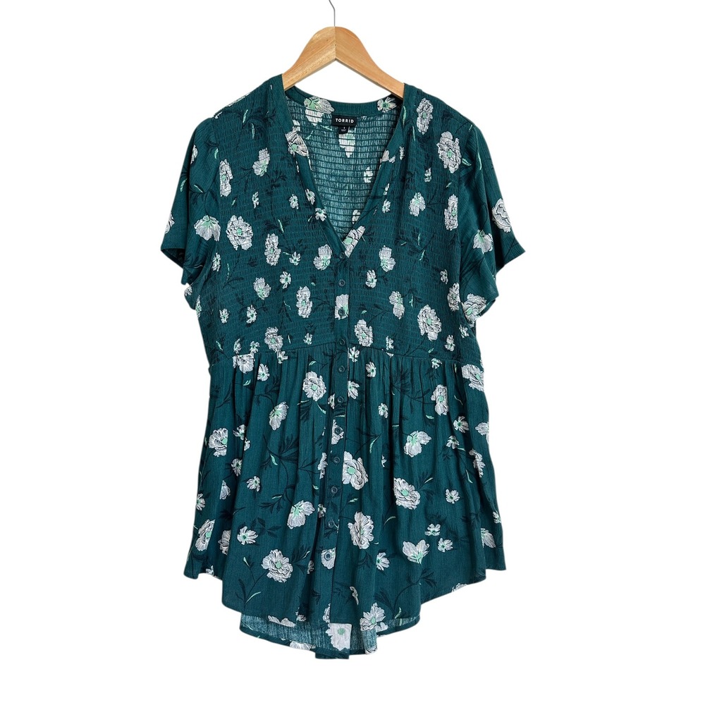 Torrid Babydoll Tunic Teal Floral Smocked Boho Cottagecore Casual Size 1 Casual - Picture 2 of 16
